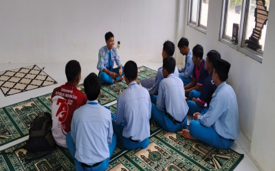 Kultum Ba’da Zuhur Perkelompok Semarakkan Ramadan 1447 H/2026 M di MAN Insan Cendekia Bangka Tengah